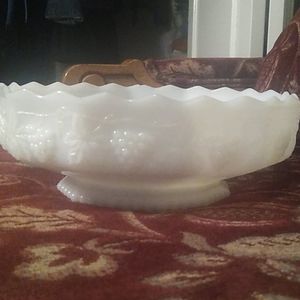 Anchor Hocking  Fire King/Milk Glass/11 inch